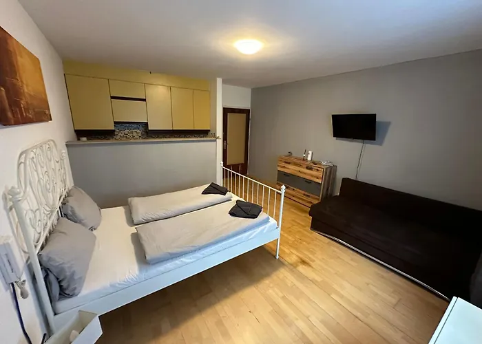 Апартаменти My